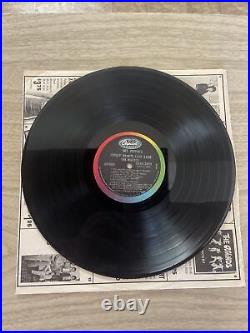 1967 The Beatles Sgt Peppers Lonely Hearts Club Band Vinyl with cut out included