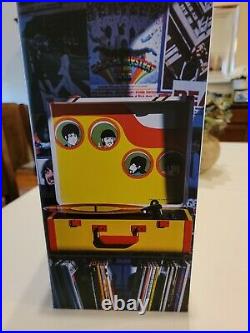 2021 Exclusive Record Store Day THE BEATLES Turntable CROSLEY Yellow Submarine