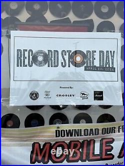 Beatles RSD 4/20/2024 1964 EDITION TURNTABLE/RECORDS/CASE