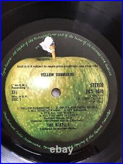 Beatles Yellow Submarine 1st UK Press STEREO 1969 LP Vinyl 2 Red Lines