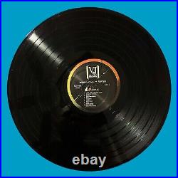 Introducing THE Beatles VJLP 1062 From 1963 LP VINYL -VG+