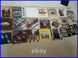 THE BEATLES Vinyl LP's Capitol, Apple & VeeJay LOT of 22 LP's withOriginal Sleeves