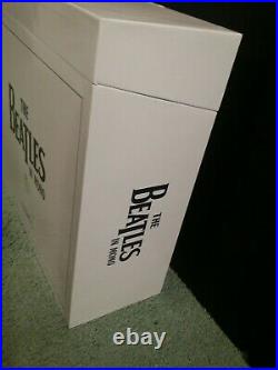 The Beatles In Mono Vinyl Box Set 180 gram 14 LPs M- Vinyl & sealed book