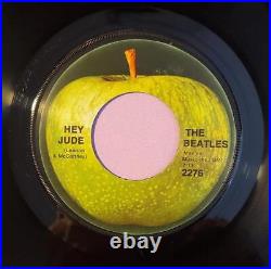 The Beatles US 45 APPLE 2276 HEY JUDE / REVOLUTION Thumb Tab Sleeve! RARE