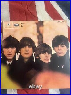 The Beatles Vinyl Record Lot Of 4 And Vintage England Flag