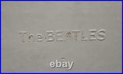 The Beatles- White Album- with Pictures & Poster #1001857- Vinyl- PRE-OWNED