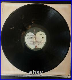 The Beatles Yellow Submarine LP Vinyl ORIGINAL 1969 PRESSING RARE AND VINTAGE