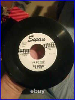 The Beatles authentic 45 RPM vinyl single she loves you SWAN RARE WHITE LABEL